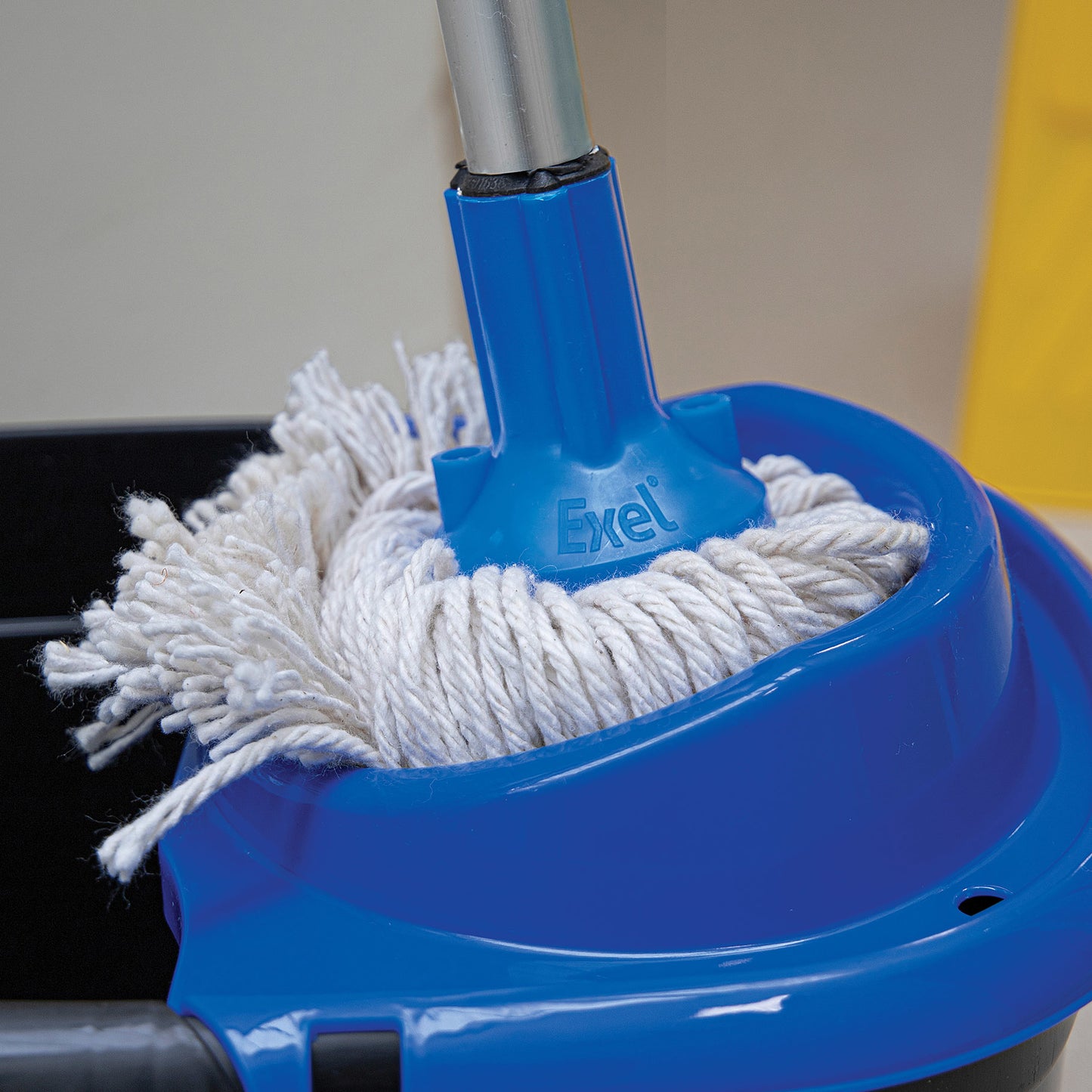 PY Exel® Socket Mop 200
